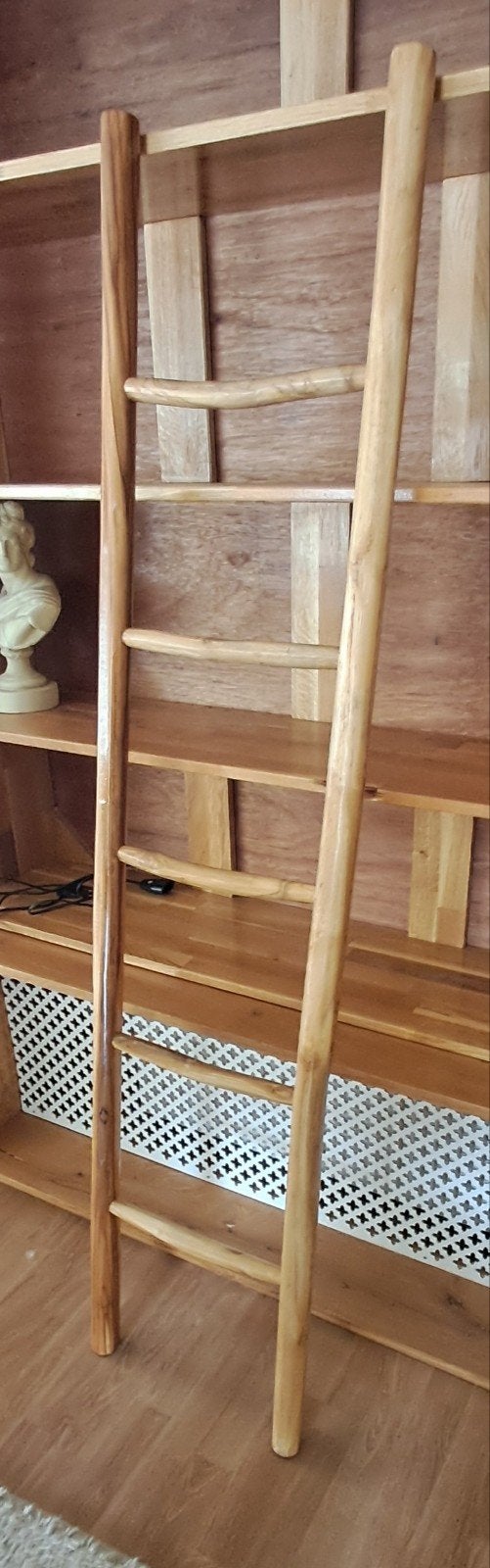 Decoratieve houten ladder - Zo goed als nieuw, Ophalen