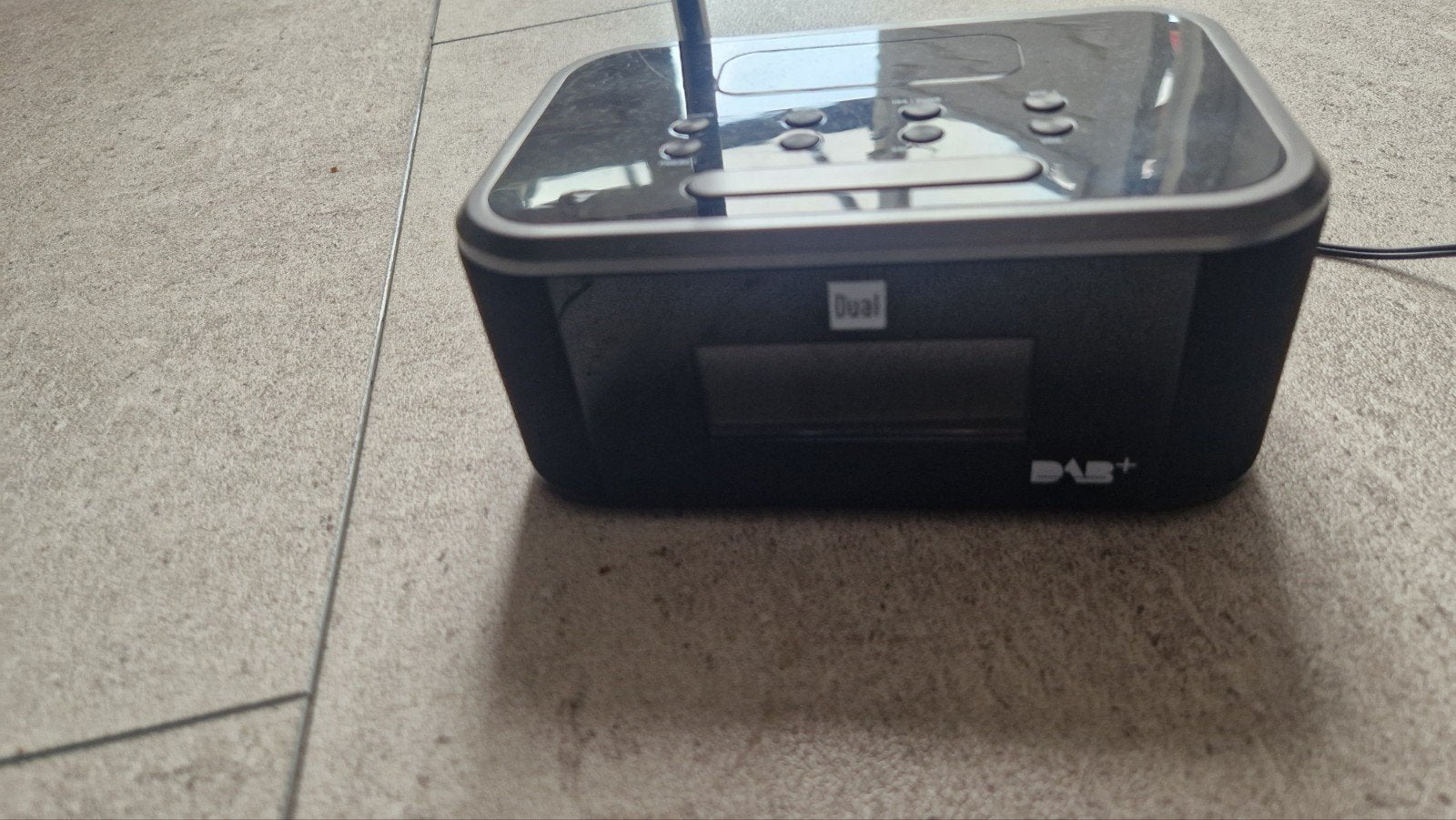 Dual DAB CR28, Ophalen of Verzenden, Gebruikt, Radio