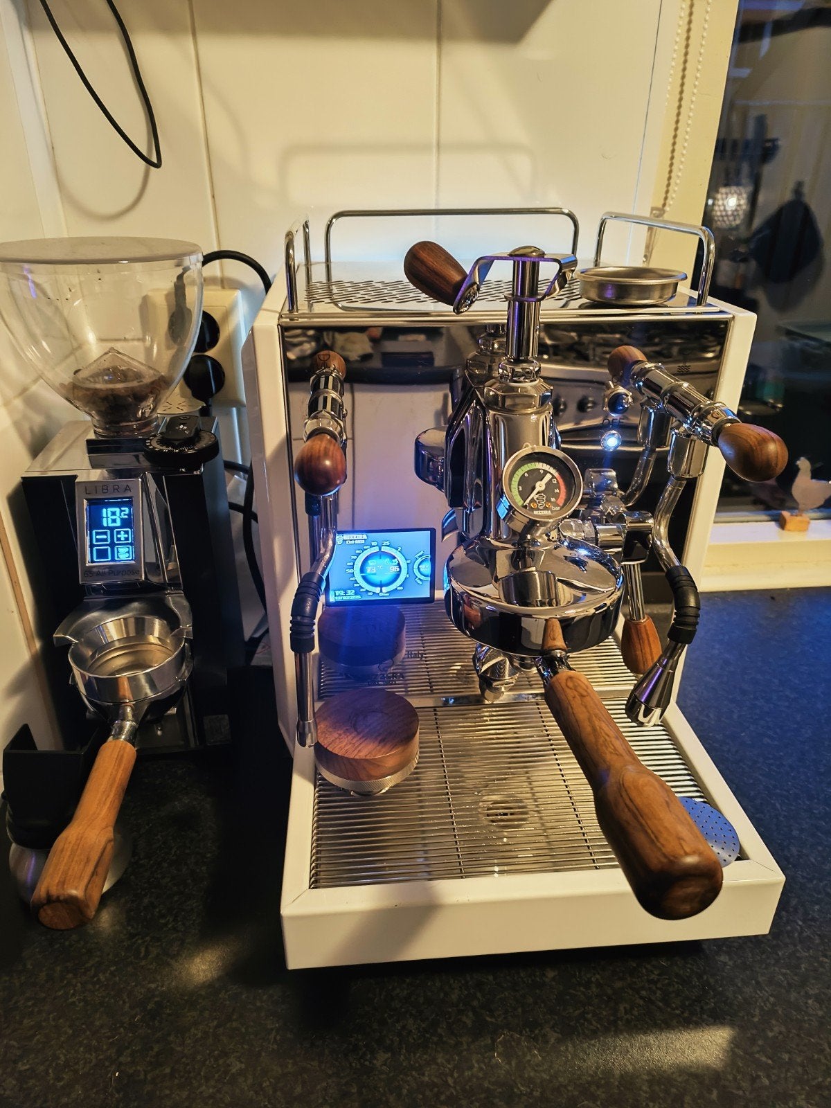 Bezzera Duo MW Espressomachine & Libra 65 AP Grinder, Ophalen, Espresso apparaat, 10 kopjes of meer, Zo goed als nieuw