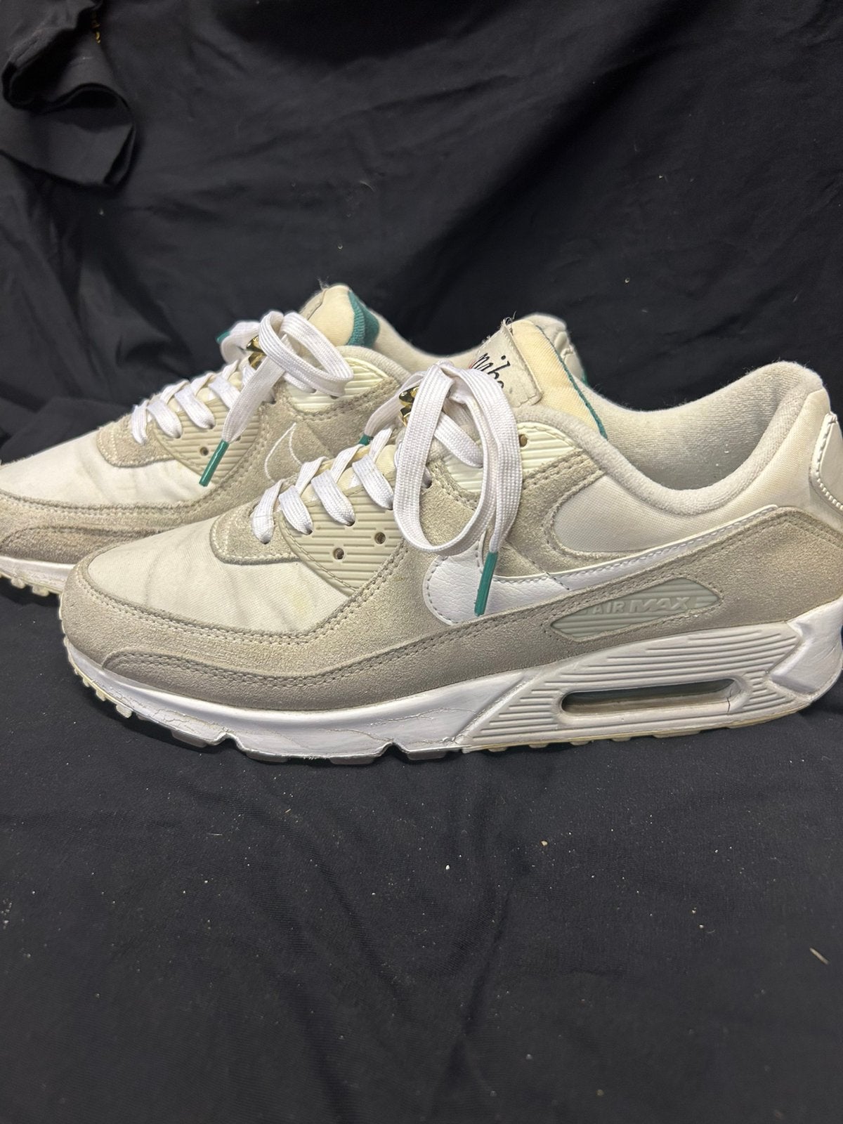 Nike air max ‘’first use’, Overige kleuren, Ophalen of Verzenden, Sneakers of Gympen, Gedragen
