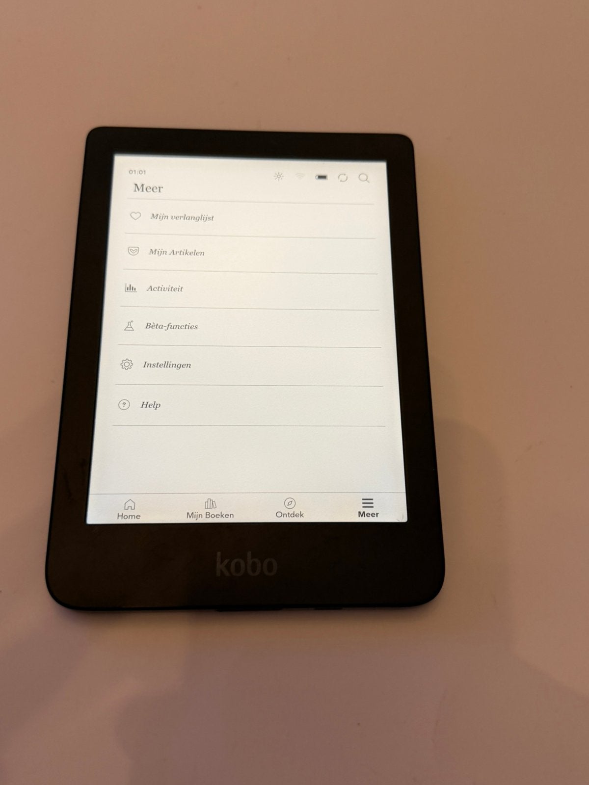 Kobo Clara HD 8GB | Nette staat, Computers en Software, E-readers, Zo goed als nieuw, 6 inch of minder, 8 GB, Touchscreen, Wi-Fi