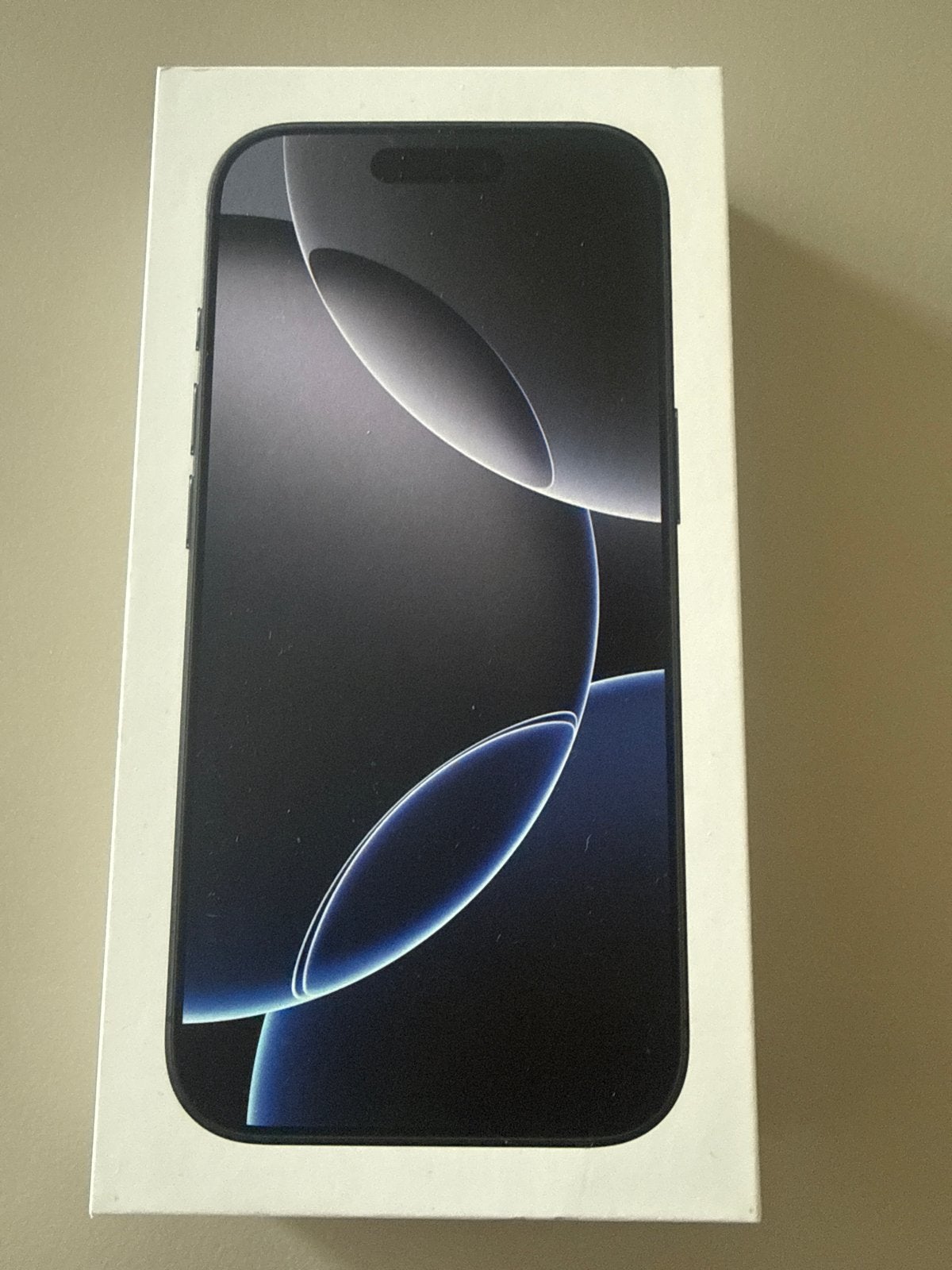 iPhone 16 Pro - black titanium 128GB, Telecommunicatie, 128 GB, Zwart, Ophalen of Verzenden, Zo goed als nieuw