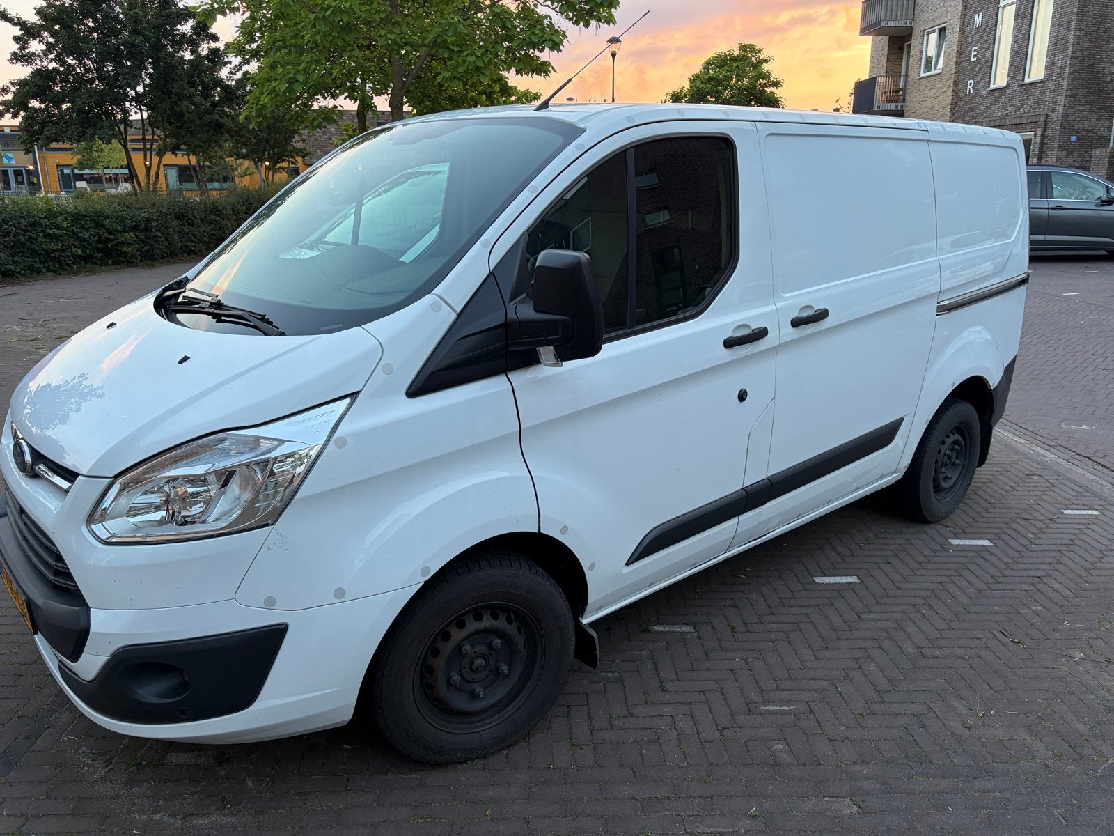 Ford Transit Custom GB 2.0 Tdci 105PK 270 L1h1 2017, Voorwielaandrijving, Multifunctioneel stuurwiel, 1995 cc, 4 cilinders