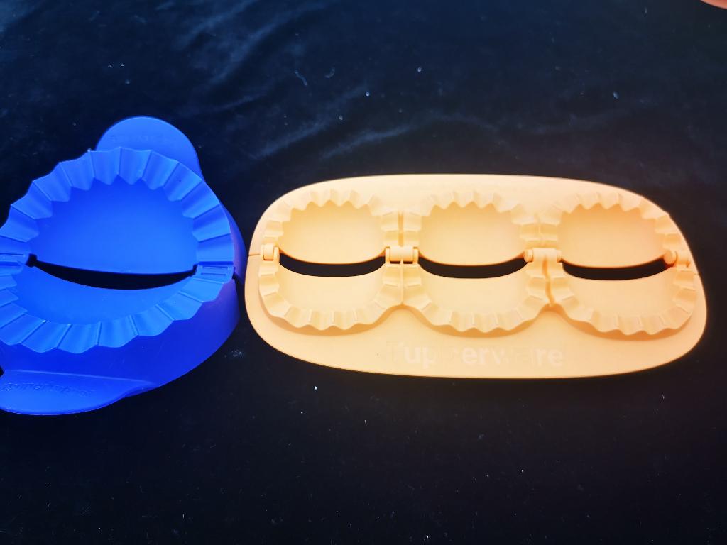 Tupperware Deegvormp Empanada dumpling Pasteitje Ravioli, Ophalen of Verzenden, Zo goed als nieuw, Oranje, Overige typen