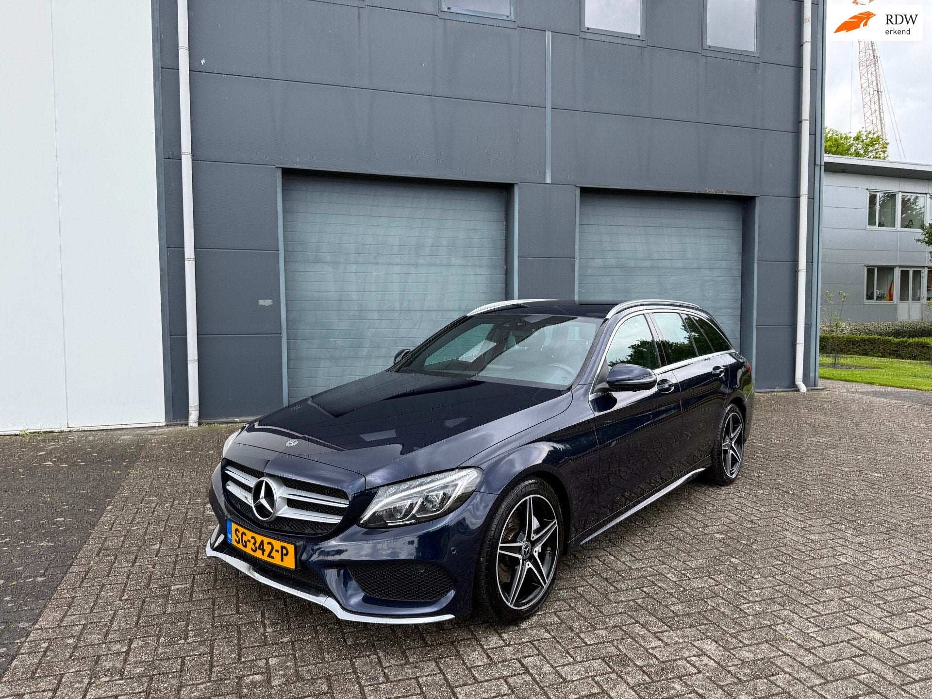 Mercedes-Benz C-klasse Estate 180 AMG- Line Memory elec stoe, Automaat, Achterwielaandrijving, Blauw, C-Klasse