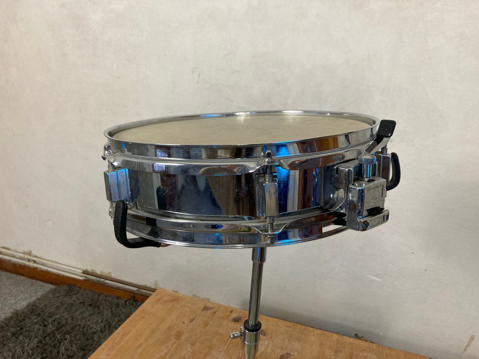 13 inch nameless pancake snaredrum, Muziek en Instrumenten, Ophalen of Verzenden, Zo goed als nieuw, Drums of Percussie