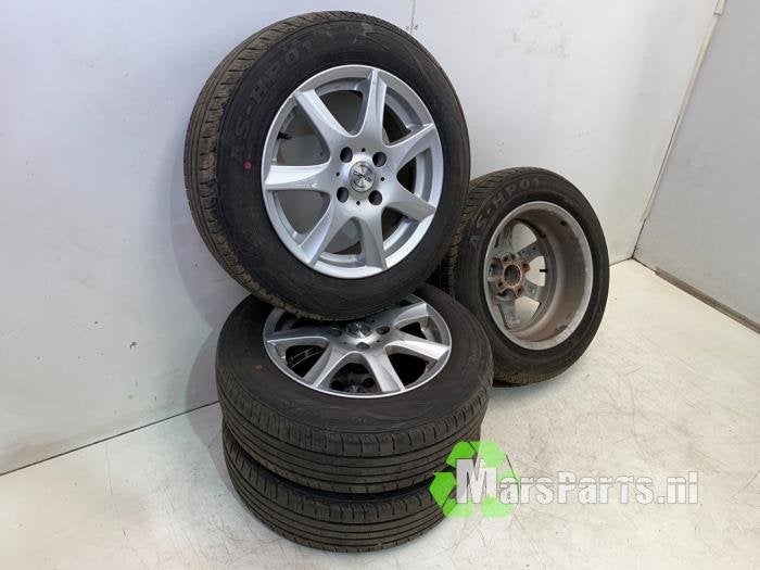 Velgen set + banden van een Citroen C3, Gebruikt, -, -, Ophalen of Verzenden