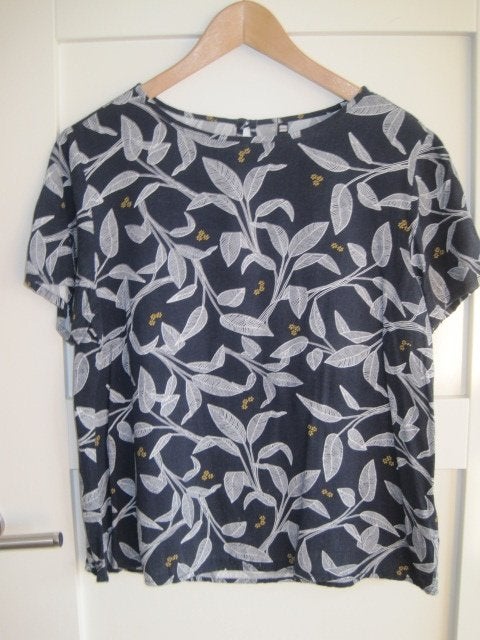shirt Hema. Blauw. Maat M. Lengte 60 cm. Van oto= 50 cm., Maat 38/40 (M), Blauw, Ophalen of Verzenden, Zo goed als nieuw