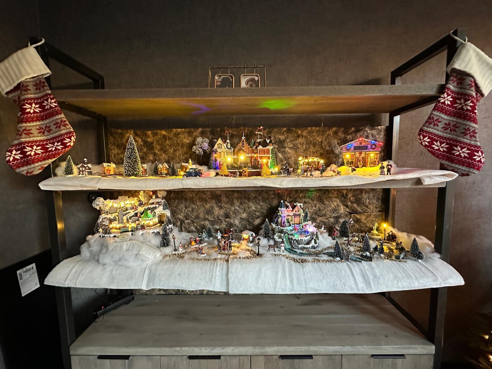 Kerstdorpen en accessoires, Diversen, Ophalen, Zo goed als nieuw