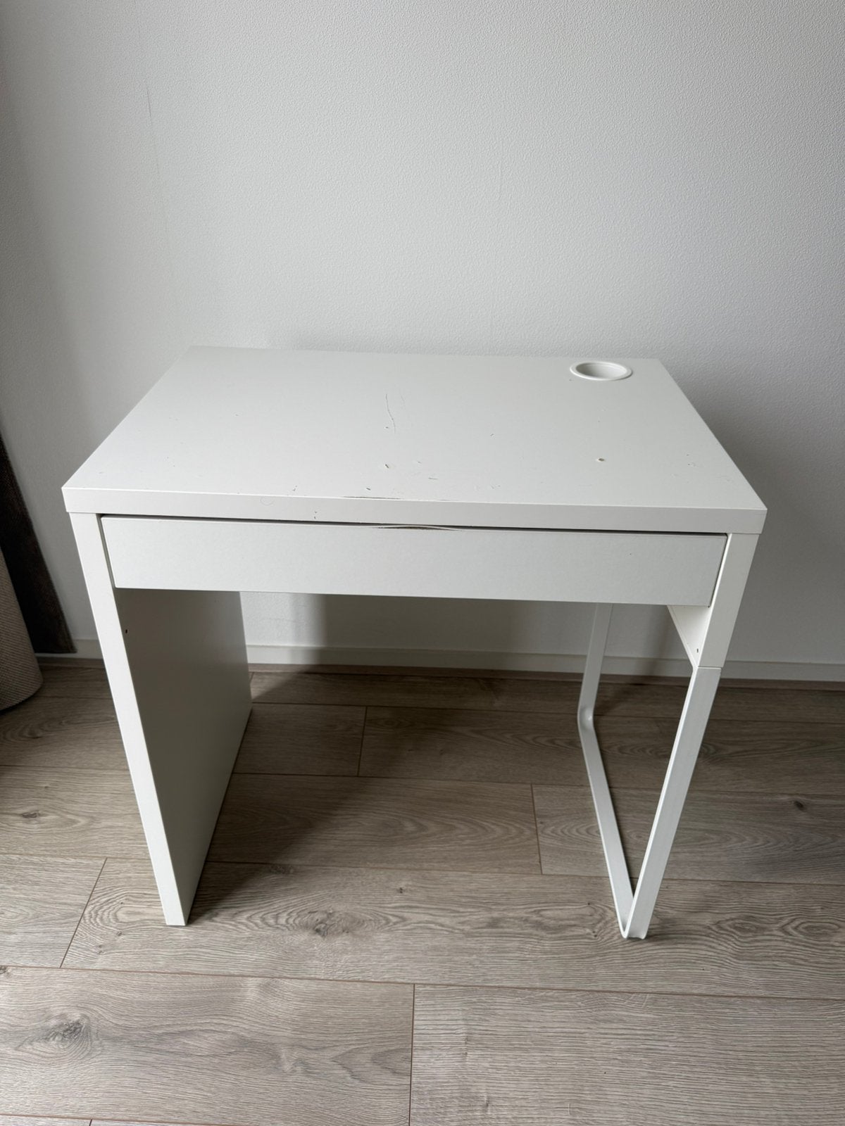 IKEA bureau Micke wit, Ophalen, Gebruikt, 73 cm, 50 cm