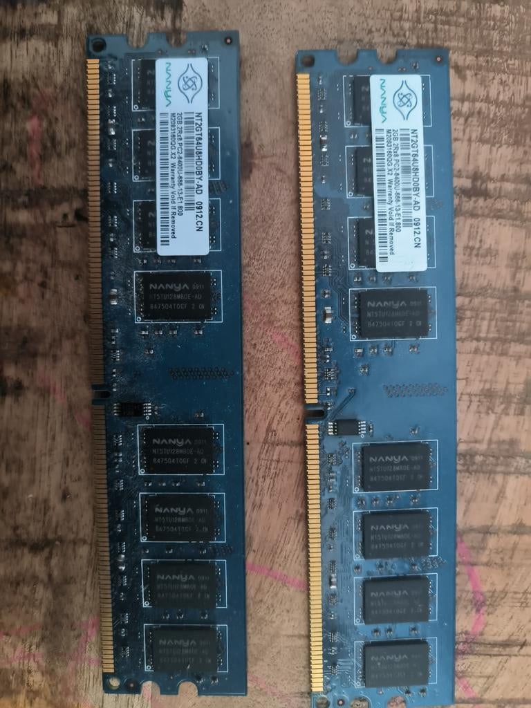 2 x gb intern geheugen, Computers en Software, RAM geheugen, Ophalen, DDR3, Desktop