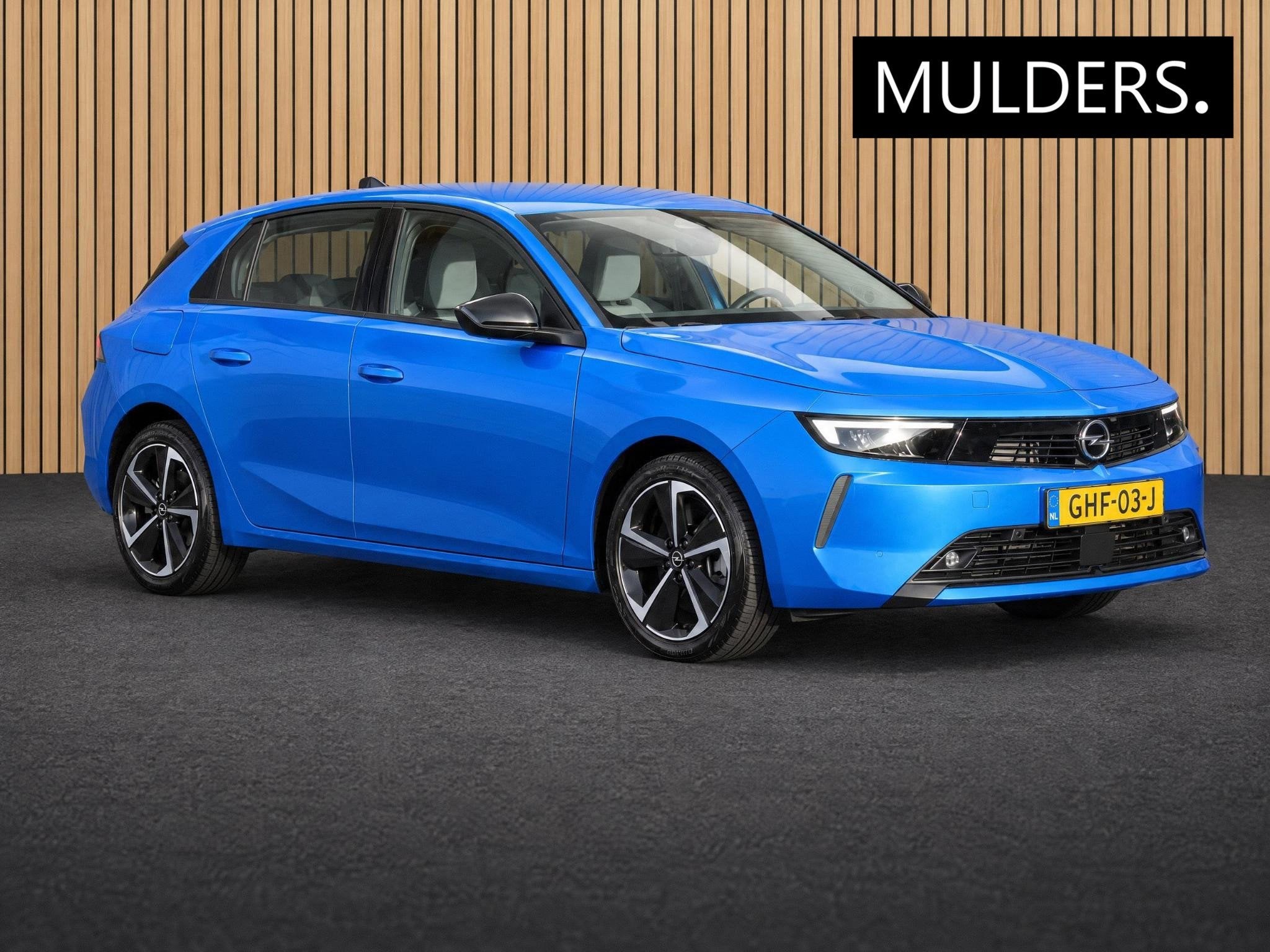 Opel Astra 1.6 Hybrid Elegance | Carplay / Cruise / Parkeers