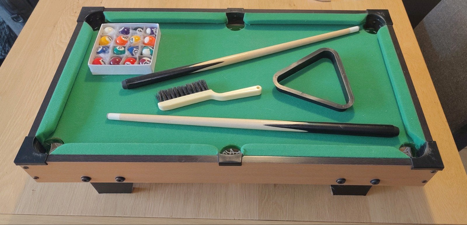 Mini pooltafel, Sport en Fitness, Biljarten en Poolen, Ophalen, Zo goed als nieuw, Pooltafel