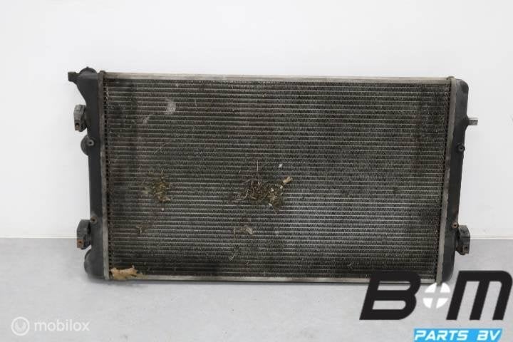Radiateur VW Golf 4 1J0121253P, Gebruikt