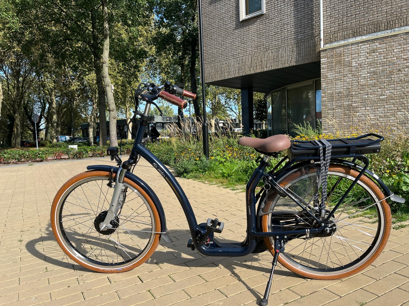 Suelo E 2026 e-bike met lage instap ZGAN, Zo goed als nieuw, 51 tot 55 cm, 50 km per accu of meer, Ophalen