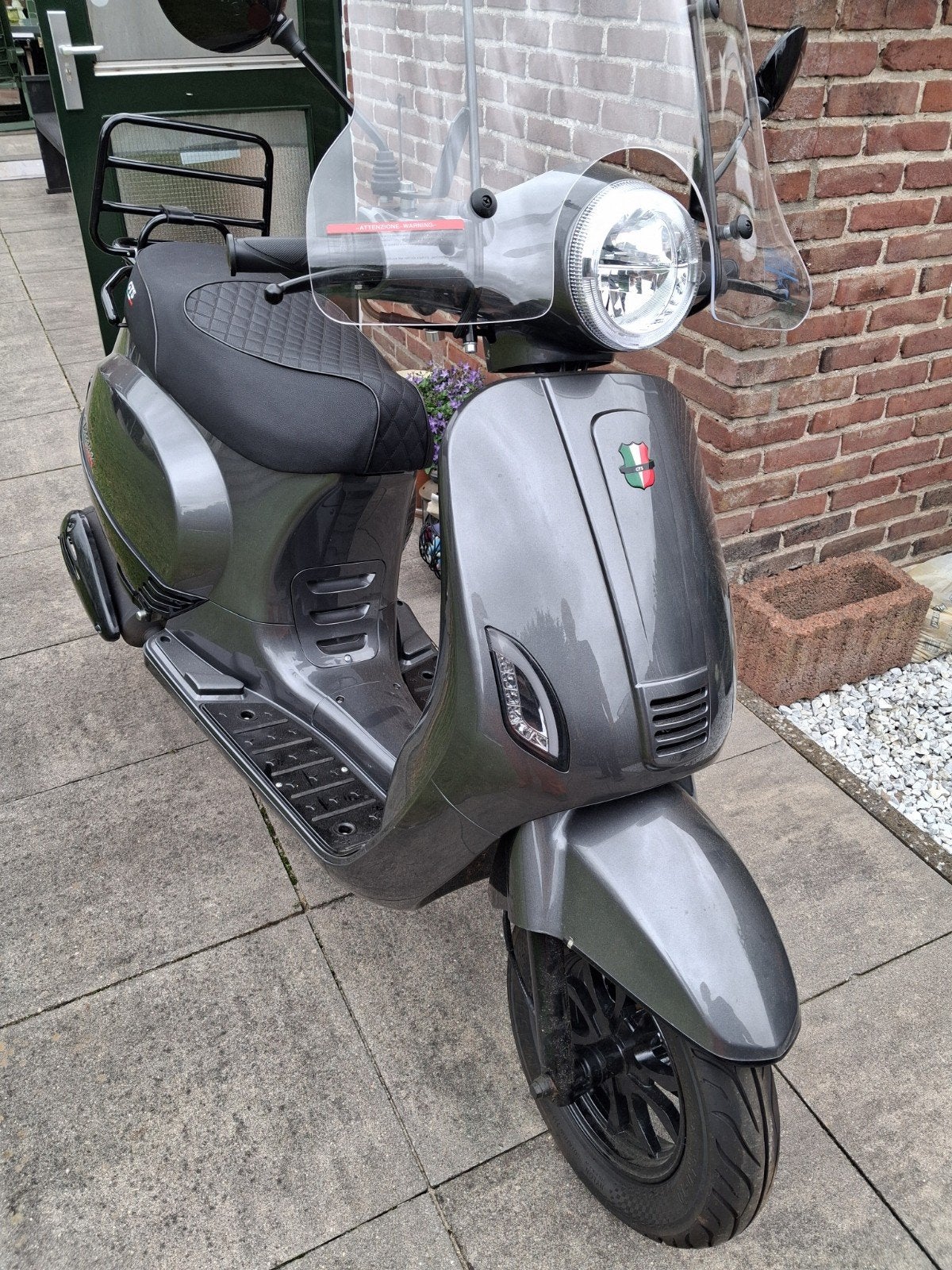 Snorscooter GTS  Toscane  exclusieve €1299,-, Fietsen en Brommers, Ophalen of Verzenden, Zo goed als nieuw, Benzine, Overige merken