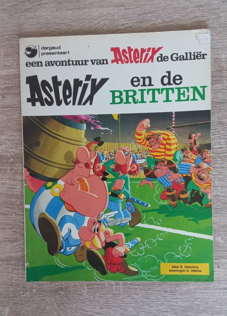 Asterix en de Britten (1981), Gelezen, Eén stripboek, Ophalen of Verzenden, Goscinny & Uderzo