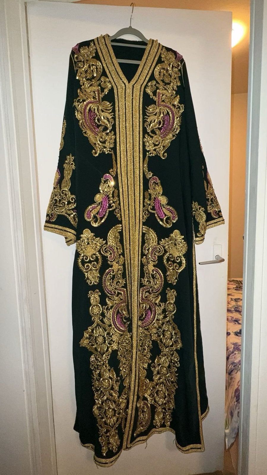 Mooie Marokkaanse kaftan een gouden heupriem, Ophalen of Verzenden, Zo goed als nieuw, Onder de knie