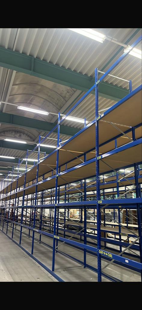 Groot magazijnrek met 60 staanders en 600 liggers, Doe-het-zelf en Verbouw, Metalen, Ophalen, Zo goed als nieuw