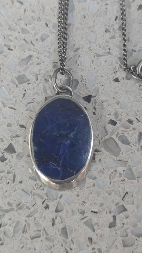 Zilveren ketting met lapis lazuli hanger (925), Gebruikt, Verzenden, Met edelsteen, Zilver