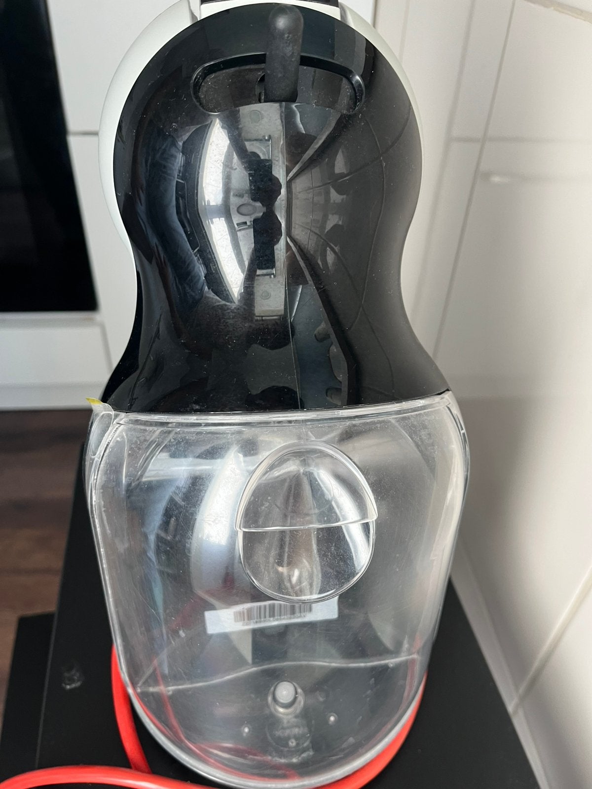 Dolce Gusto koffiezetapparaat, Ophalen of Verzenden, Zo goed als nieuw, Koffiemachine
