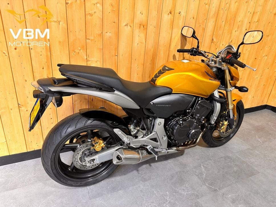 HONDA CB 600 F Hornet C ABS CB600F CB-600F ABS Nieuwe banden, HONDA, 4 cilinders, Motorrijbewijs A, Bedrijf