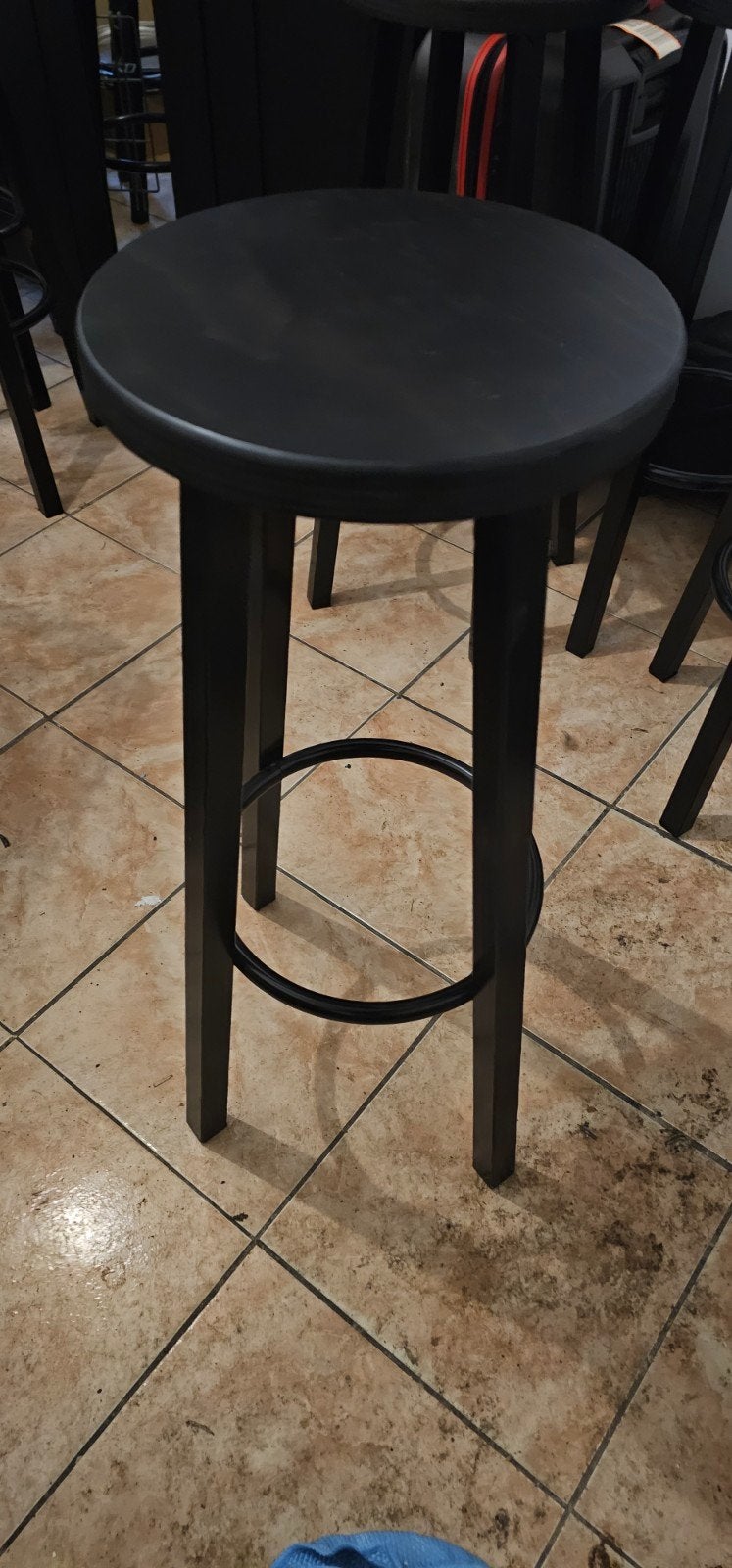 Nieuwe barkrukken voor mancave, thuisbar of horeca 9 stuks, Ophalen, Met voetsteun, Nieuw, Hout