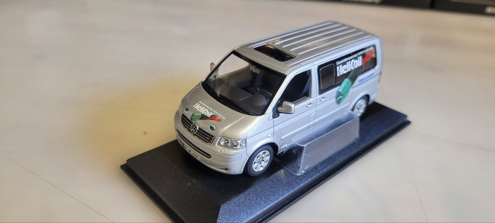 Minichamps VW T5 Multivan HeliCoil plus, Ophalen of Verzenden, Zo goed als nieuw, Auto, MiniChamps