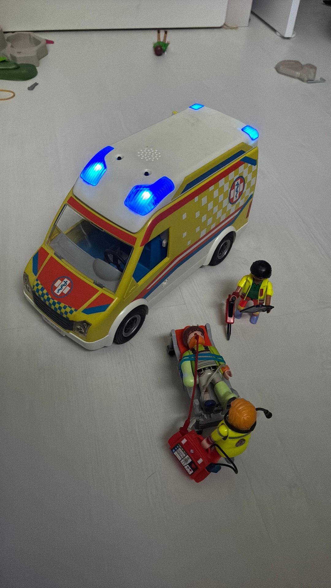 Playmobil ambulance incl accessoires, Ophalen, Gebruikt, Complete set, Voertuig