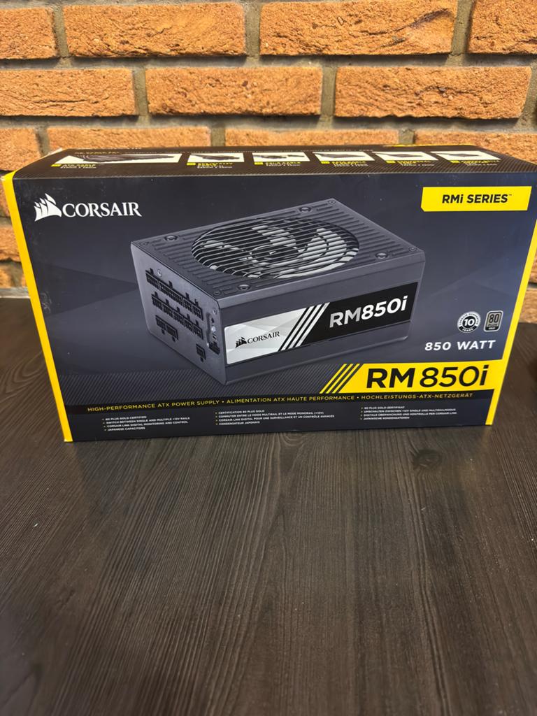 Corsair RM850i Voeding - 850 Watt, Modulair, 80 PLUS Gold, Ophalen, Zo goed als nieuw