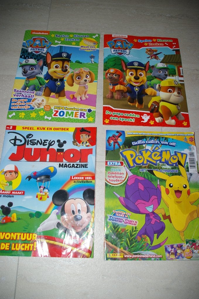 .Vier kinder tijdschriften. Pokemon, Disney junior, Paw patr, Ophalen of Verzenden