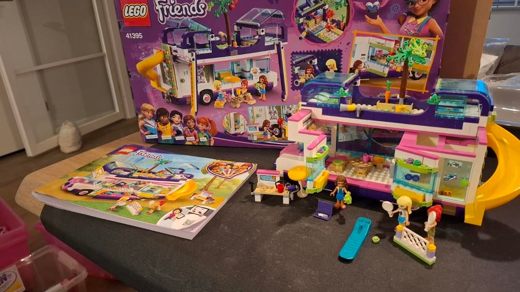 Lego friends kampeerbus 41395 inclusief doos, Kinderen en Baby's, Speelgoed | Duplo en Lego, Ophalen of Verzenden, Zo goed als nieuw