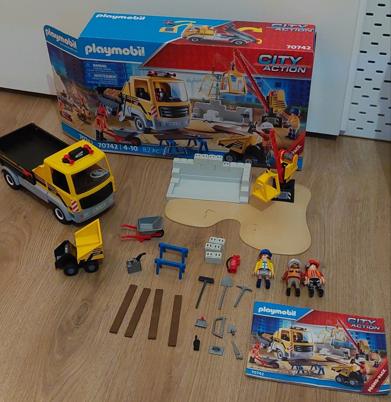 playmobil city action 70742 , 82 pieces , compleet, Kinderen en Baby's, Complete set, Overige typen, Ophalen of Verzenden, Zo goed als nieuw
