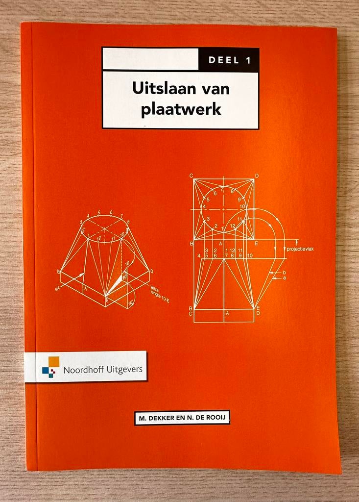 Uitslaan van plaatwerk deel 1 (nieuw, ongebruikt), Boeken, Verzenden, Nieuw, Bouwkunde