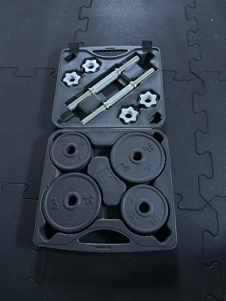Dumbbellset Decathlon 20 kg met koffer, Sport en Fitness, Fitnessmaterialen, Ophalen, Zo goed als nieuw, Armen, Halterset