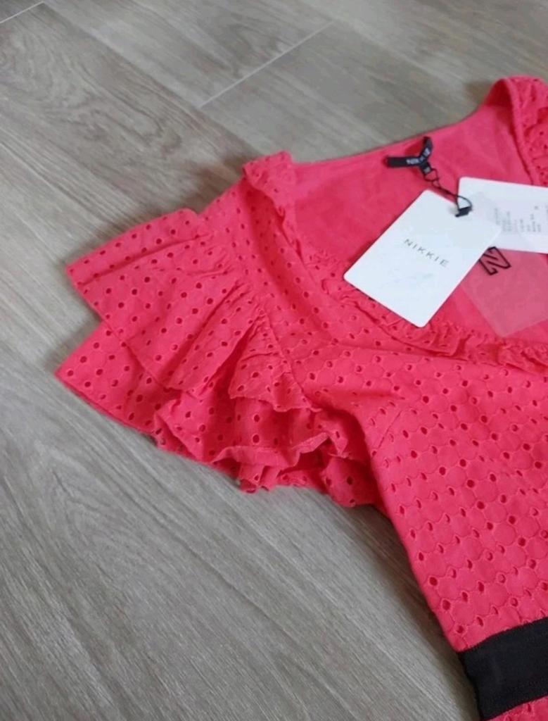 Nieuw! Nikkie rood borderie jurk maat 38, Ophalen of Verzenden, Nieuw, Maat 38/40 (M), Rood