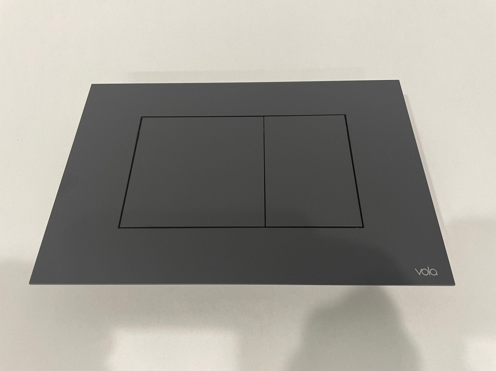 Vola toilet bedieningsplaat A85-27 Mat Zwart, Ophalen, Nieuw, Toilet