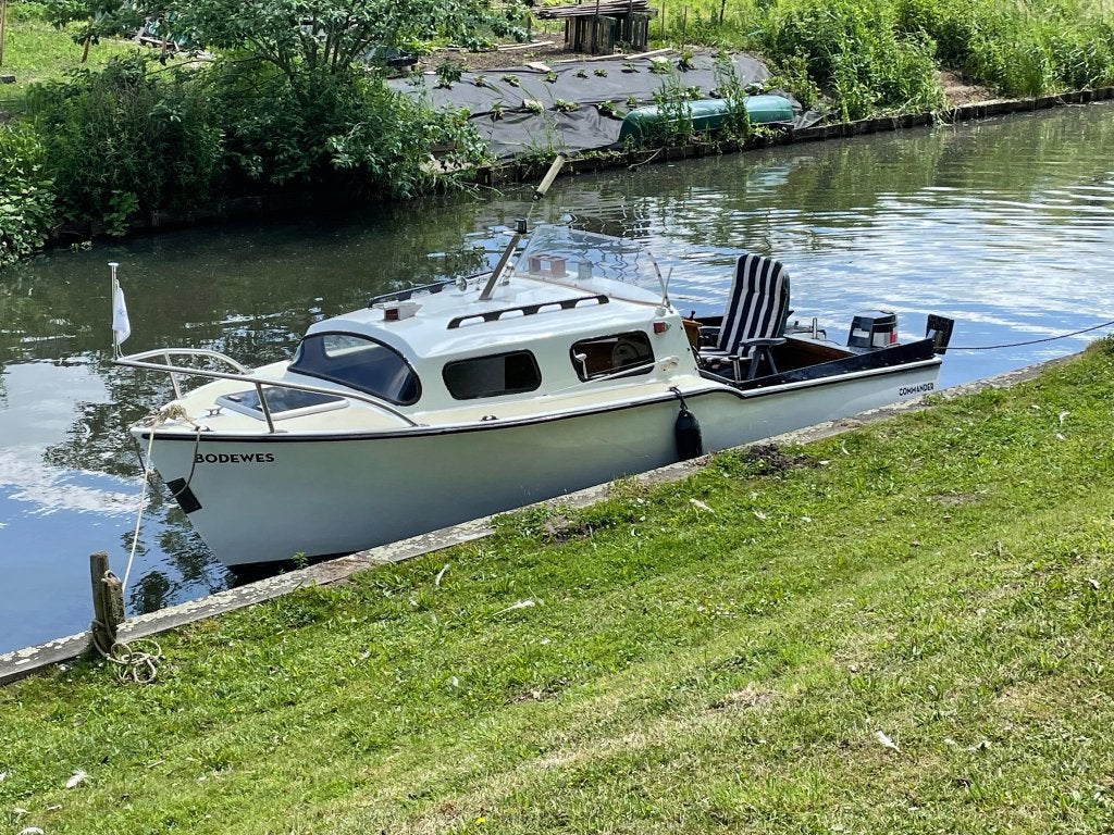 Kajuitbootje (Bodewes Commander uit 1965), Overige merken, Gebruikt, Kajuitboot, Buitenboordmotor