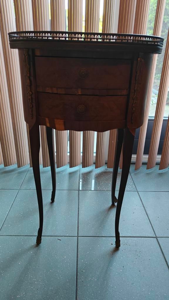 Antiek Frans Louis XV-stijl tafeltje, Antiek en Kunst, Ophalen