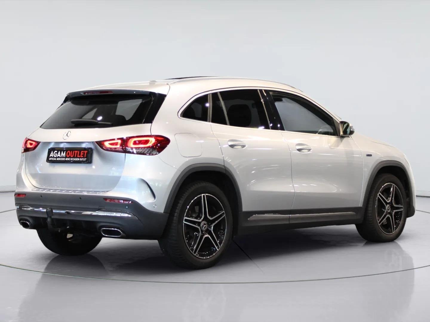 Mercedes-Benz GLA 250 e Business Solution AMG Limited | Pano, Auto's, 12 maanden, Leder en Stof, Bedrijf, Hybride Elektrisch/Benzine