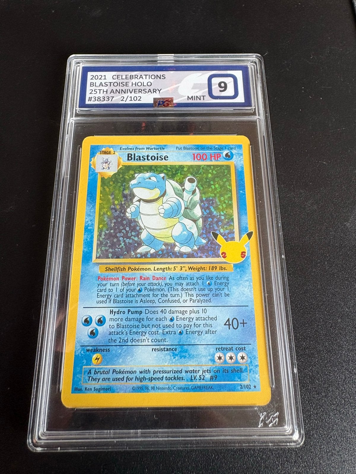 Blastoise Holo 25th Anniversary Celebrations Pokegrade 9, Hobby en Vrije tijd, Ophalen of Verzenden, Zo goed als nieuw, Losse kaart