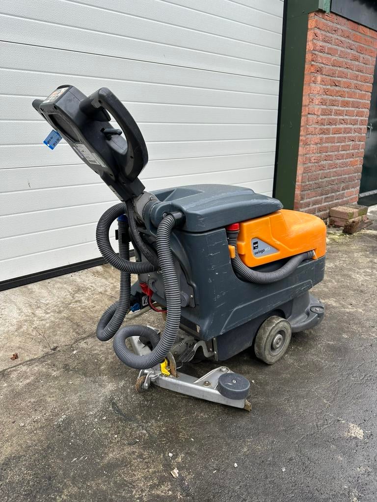 Taski Swingo 455 Schrobmachine, Huis en Inrichting, Schoonmaakartikelen, Ophalen, Overige typen