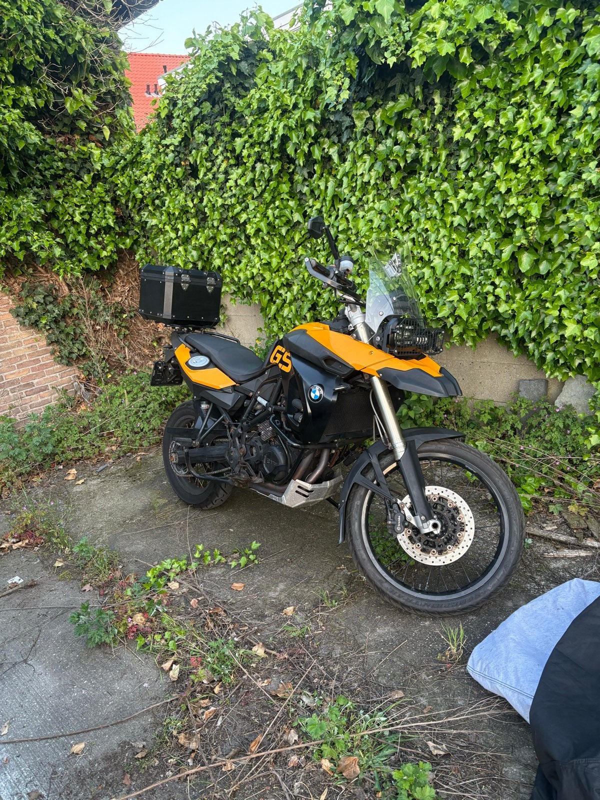 BMW F800 GS met Arrow uitlaat en LED verlichting, 2 cilinders, Motorrijbewijs A, Gebruikt, Sportuitlaat