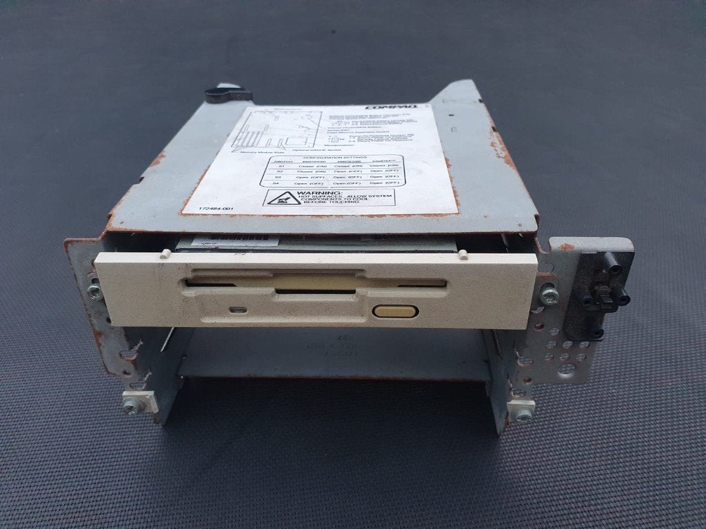 Floppy Drive in bracket - vintage computer, Ophalen of Verzenden