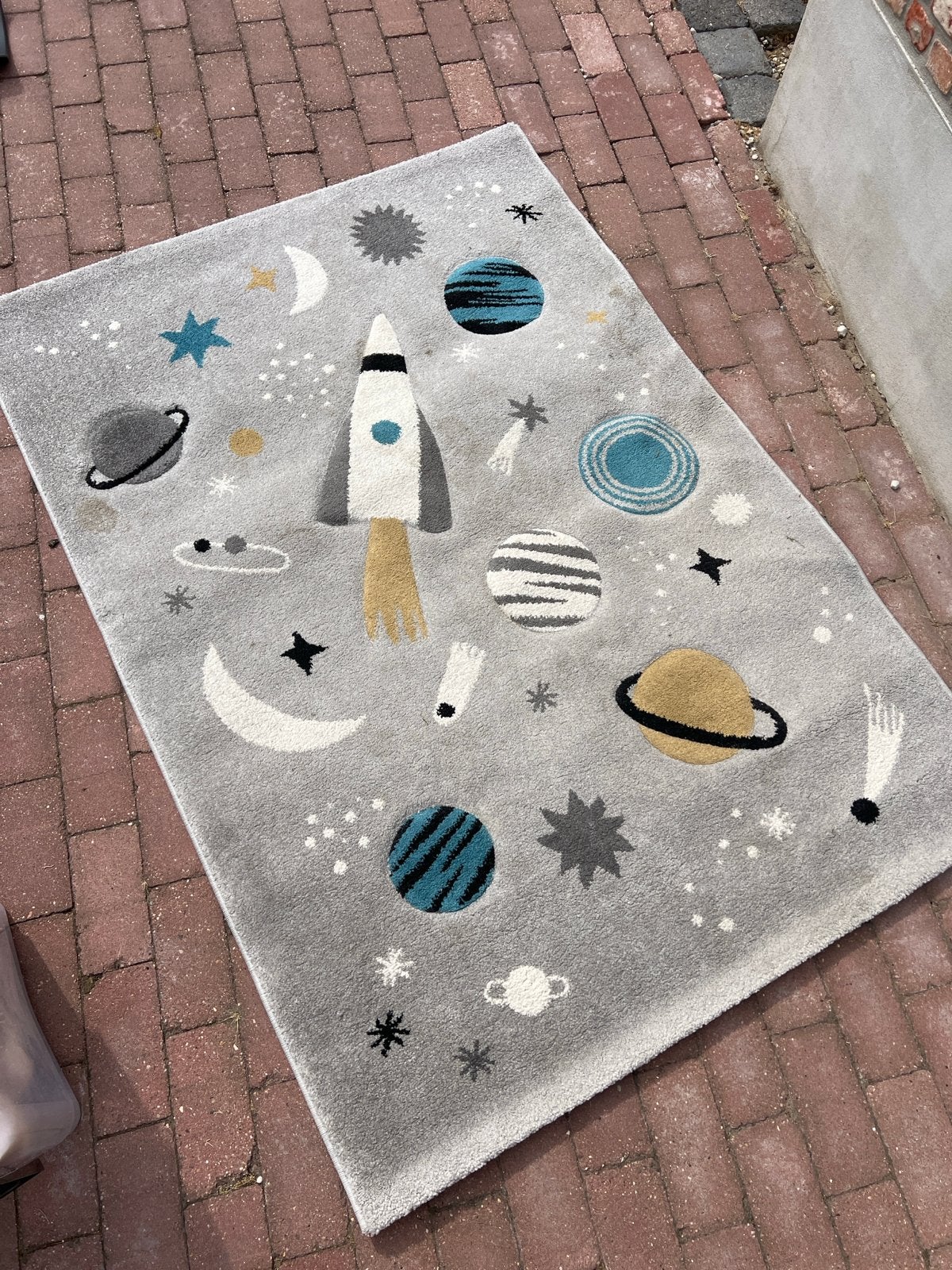 Kinderkleed Ruimtevaart Thema - Grijs met Planeten, Ophalen, Gebruikt, 100 tot 150 cm, 50 tot 100 cm