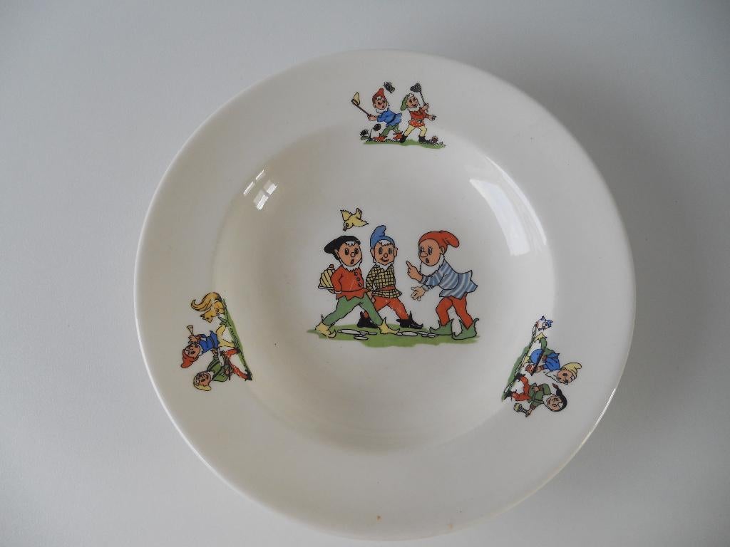 Regout diep bordje kabouters, Antiek en Kunst, Ophalen of Verzenden