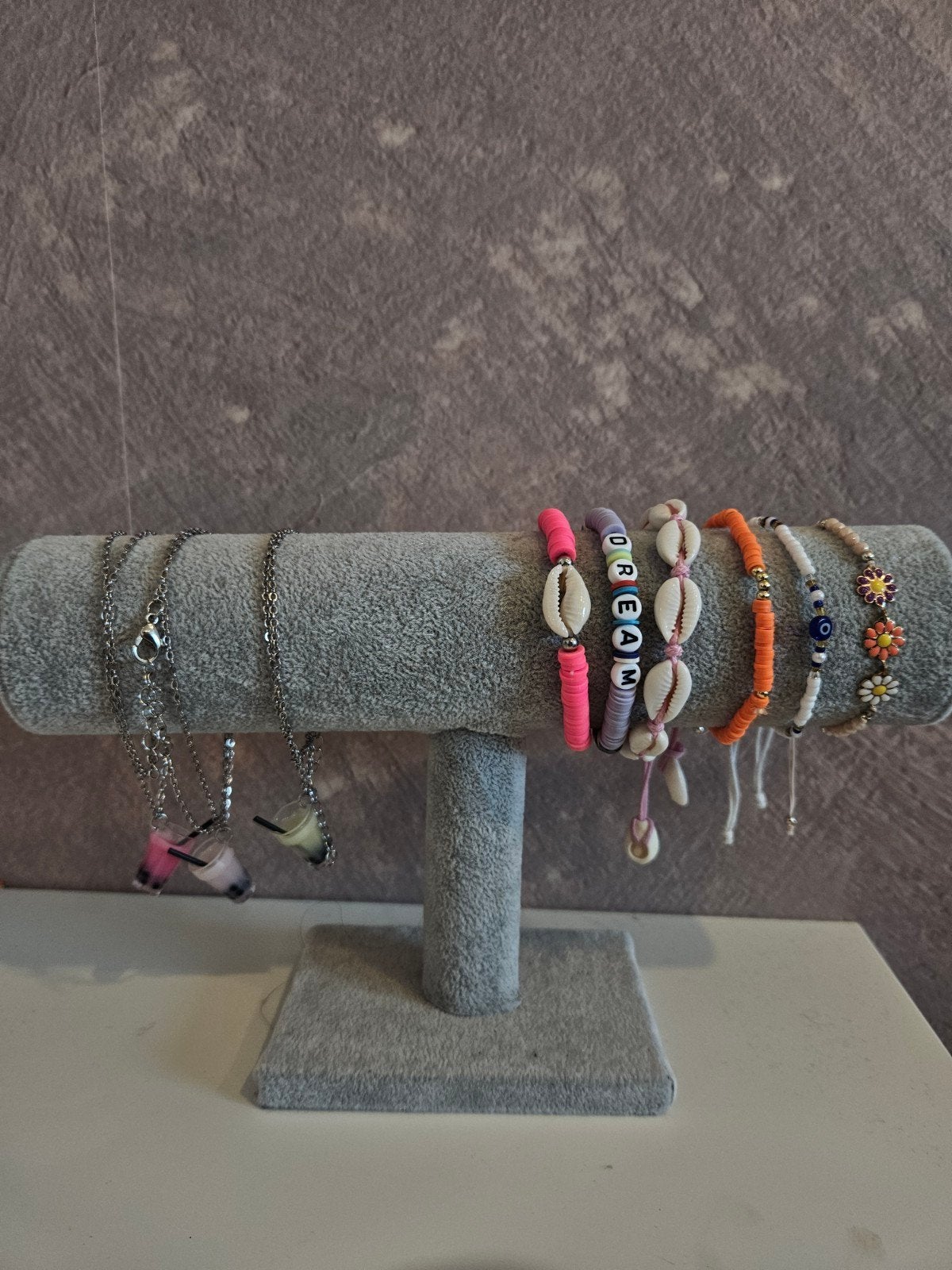 Leuke kettingen en armbanden en sierraad houder, Overige materialen, Blauw, Ophalen of Verzenden, Zo goed als nieuw