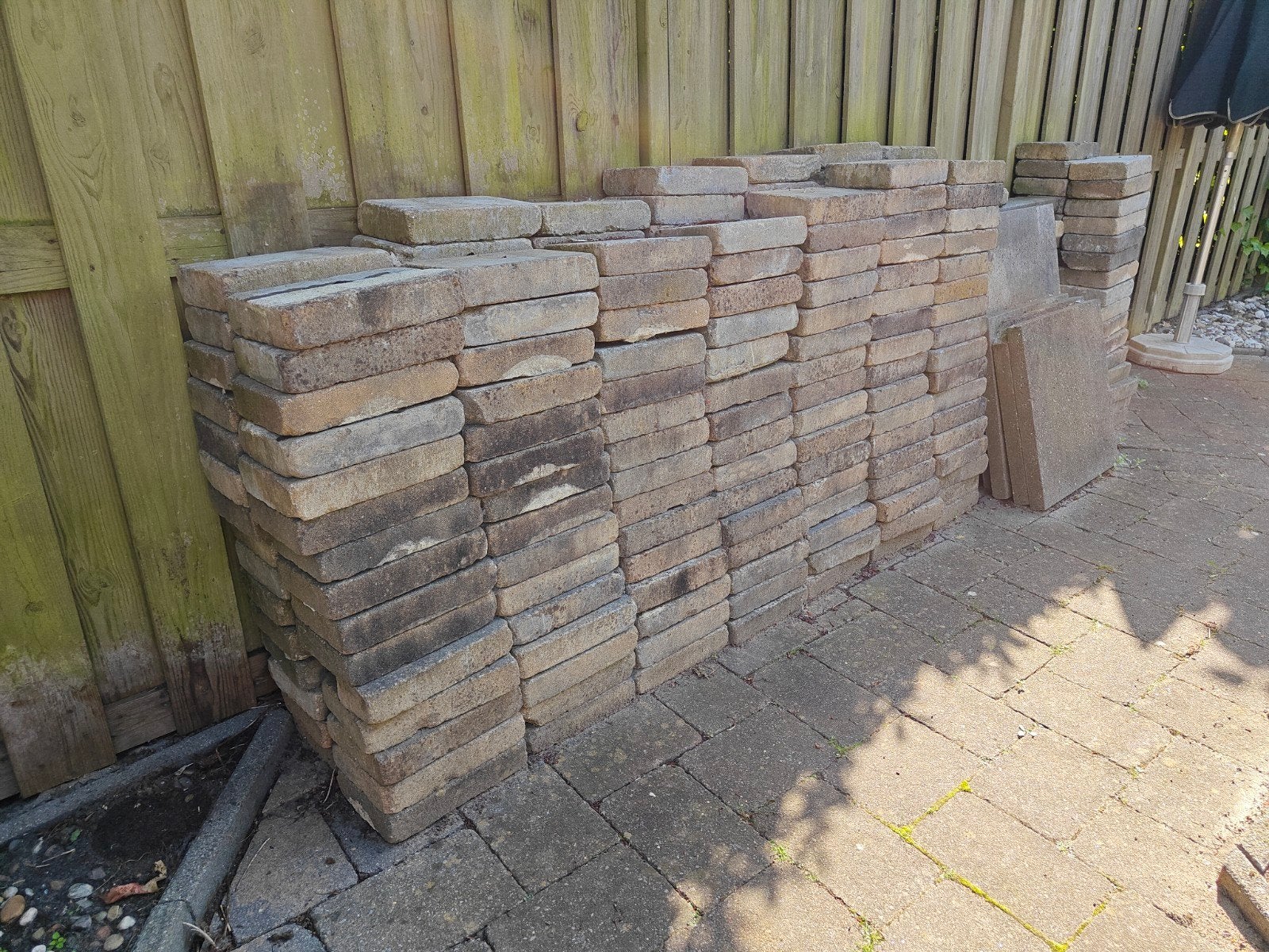Gratis Tuin tegels, Tuin en Terras, Tegels en Klinkers, Ophalen, Gebruikt, Beton, Terrastegels