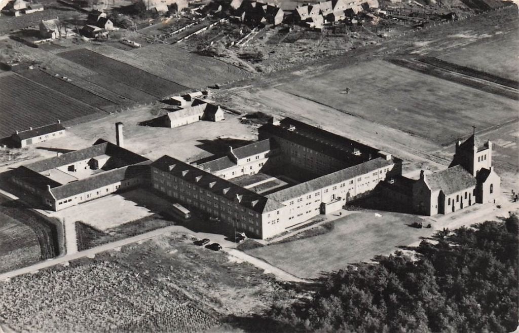 703-377-029 Missiehuis St Willibrord Deurne, Verzenden, Voor 1920, Noord-Brabant