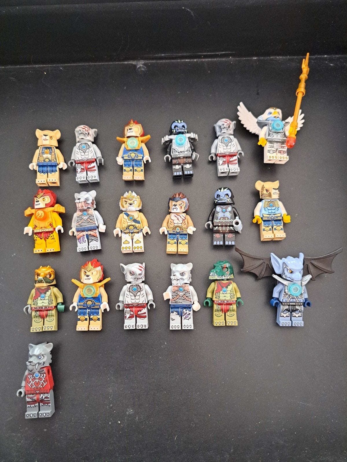Grote partij LEGO Chima minifiguren - 19 stuks, Overige thema's, Lego, Ophalen of Verzenden, Zo goed als nieuw